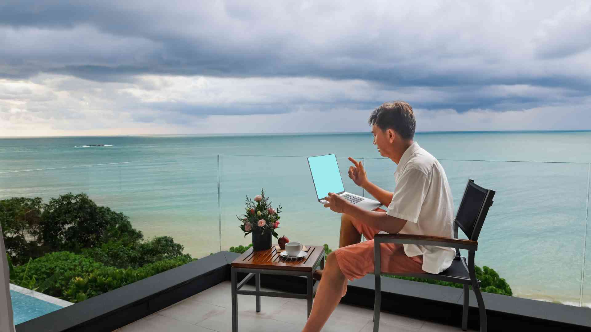 Why the Digital Nomad Lifestyle Is on the Rise? Guide why the digital nomad lifestyle is on the rise