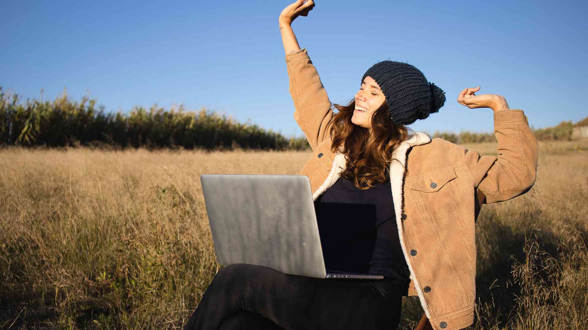 10 Steps: Budgeting for Long-Term Travel as a Digital Nomad Budgeting for Long-Term Travel