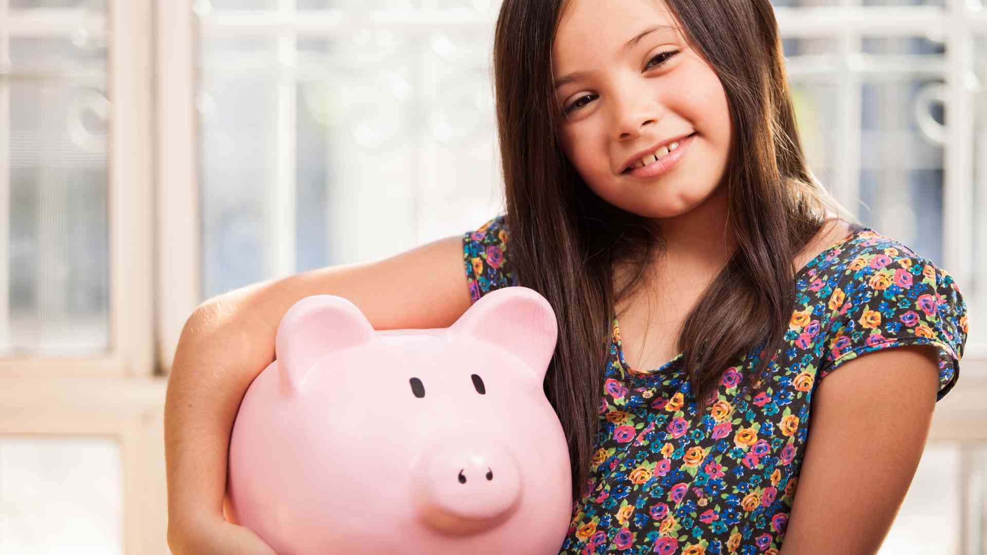 How to Save Money as a Digital Nomad? Proven Ways Guide digital nomad how to save money