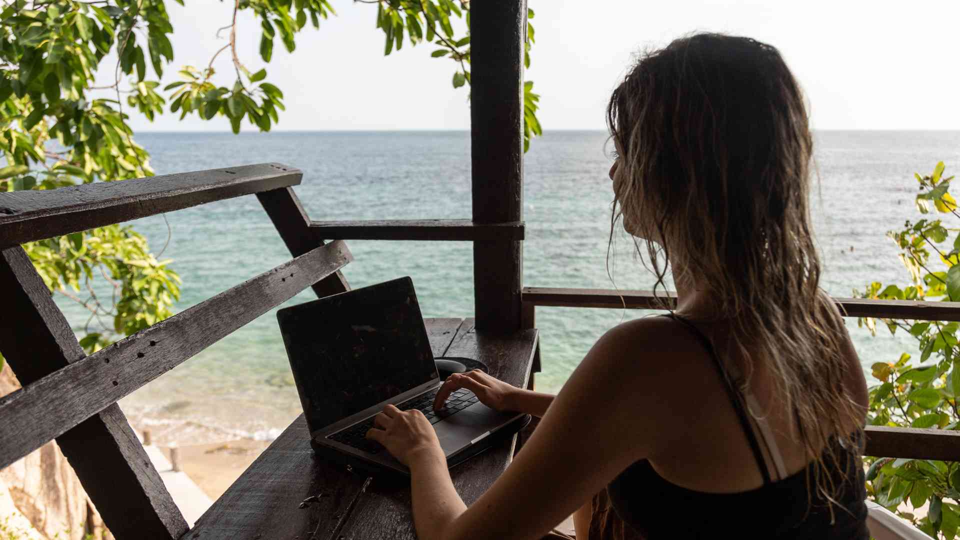 Exploring Digital Nomad Co-Living Experiences: Guide Digital Nomad Co-living Experiences