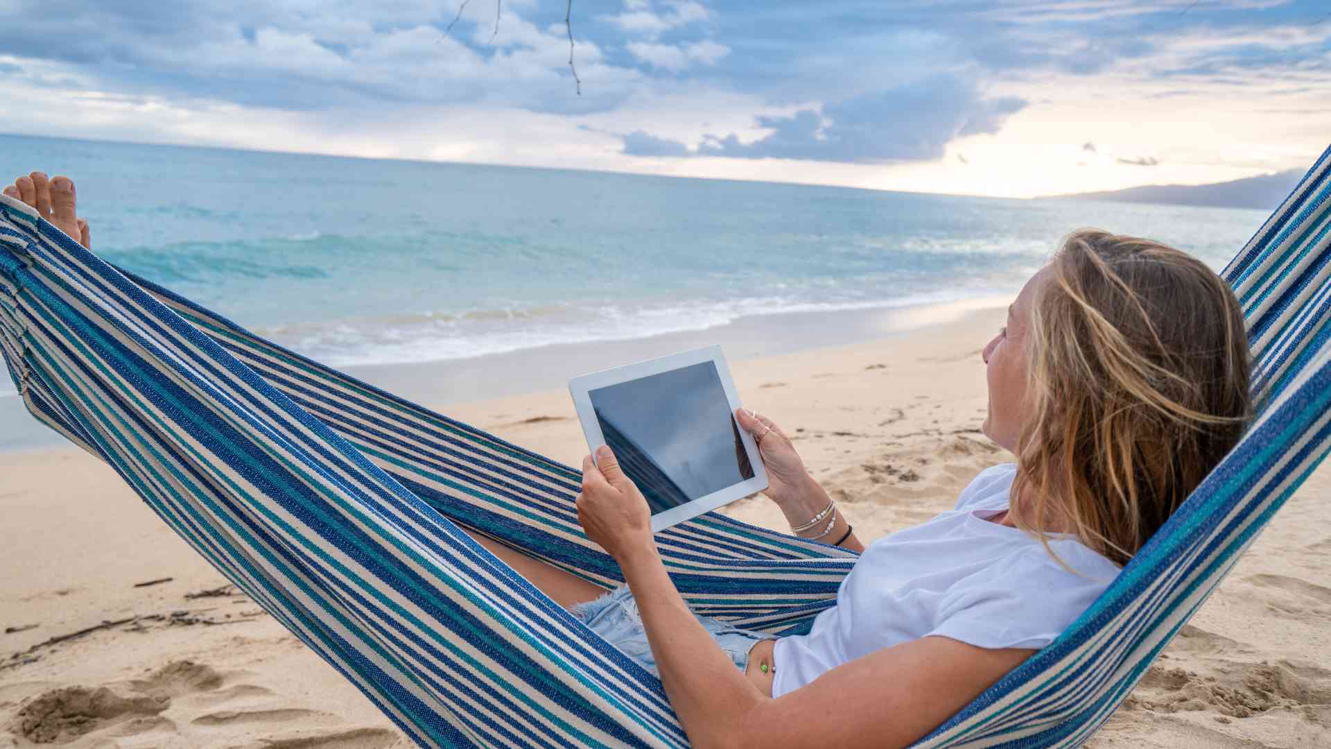Best Digital Nomad Retreats and Events Around the World Digital Nomad Retreats and Events