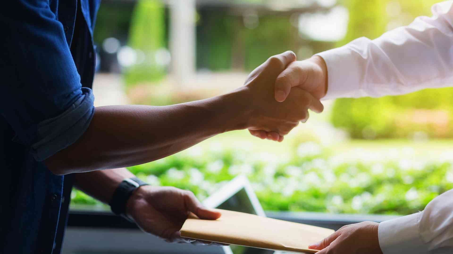7 Strategies for Manage Cross-Border Financial Transactions What are the best strategies for managing cross-border financial transactions