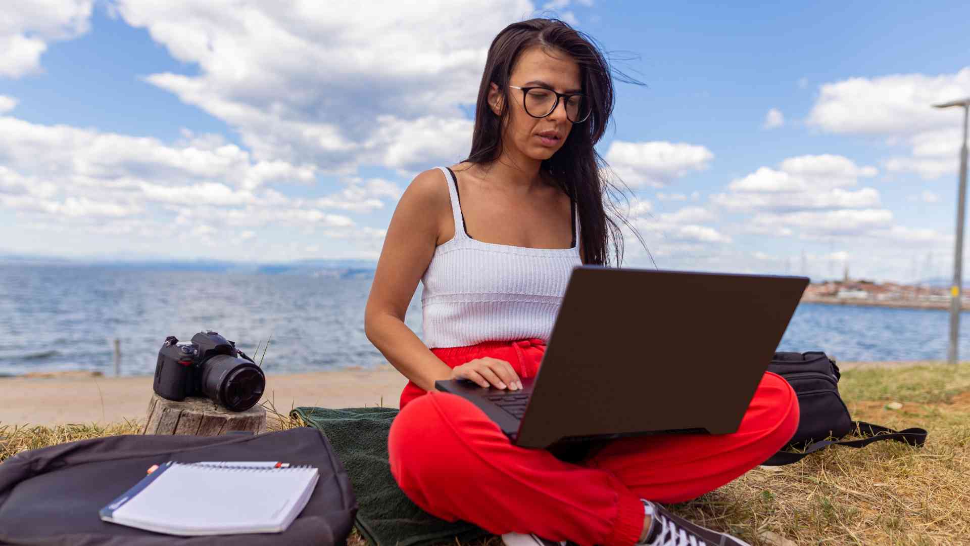 How to Find Reliable Wi-Fi as a Digital Nomad? Finding Reliable Wi-Fi as a Digital Nomad