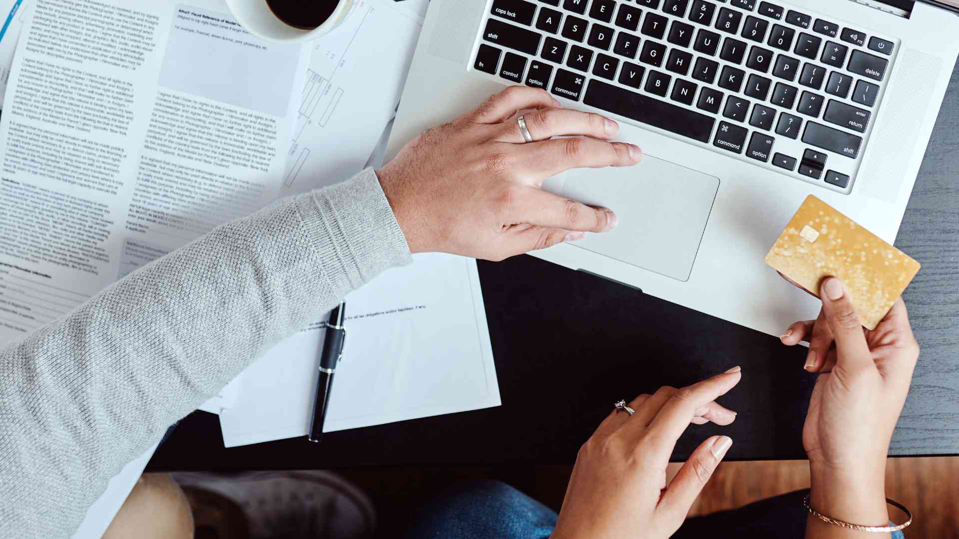 7 Strategies for Manage Cross-Border Financial Transactions What are the best strategies for managing cross-border financial transactions