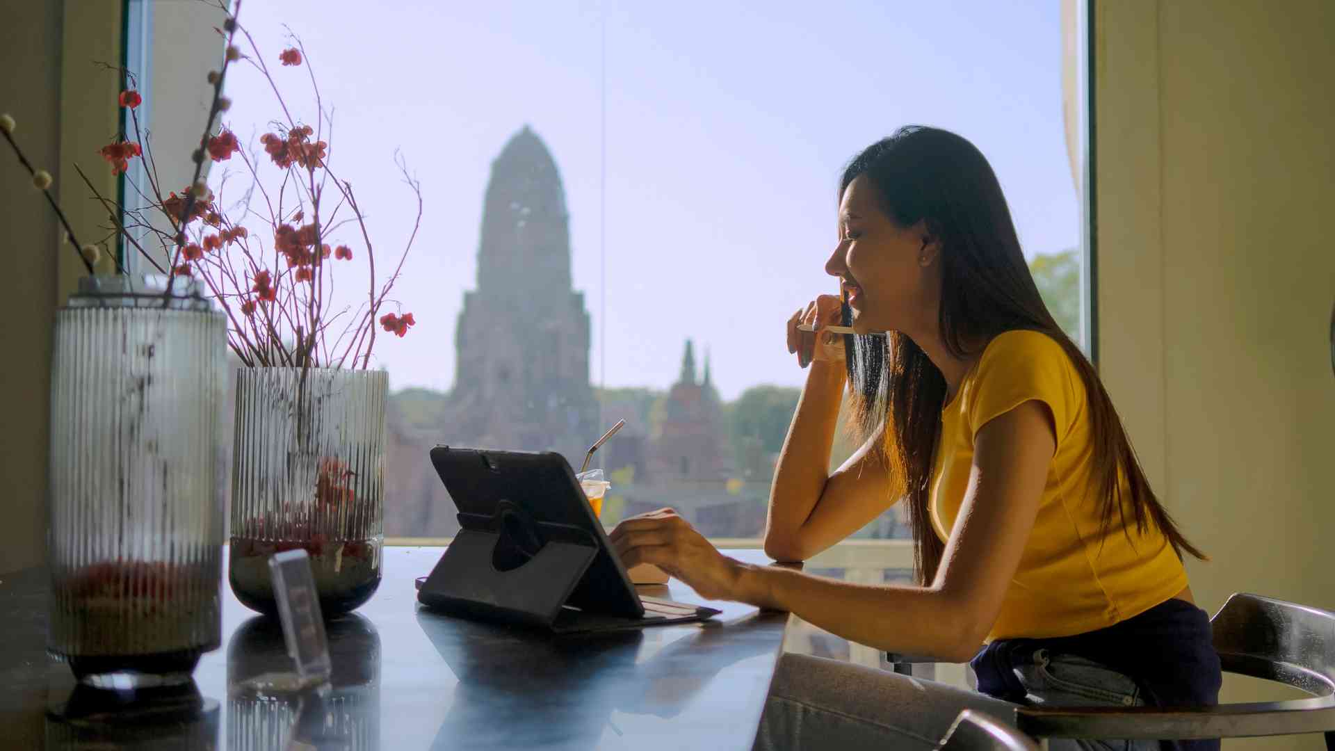 Would You Like to Be a Digital Nomad? Pros and Cons Guide would you like to be a digital nomad