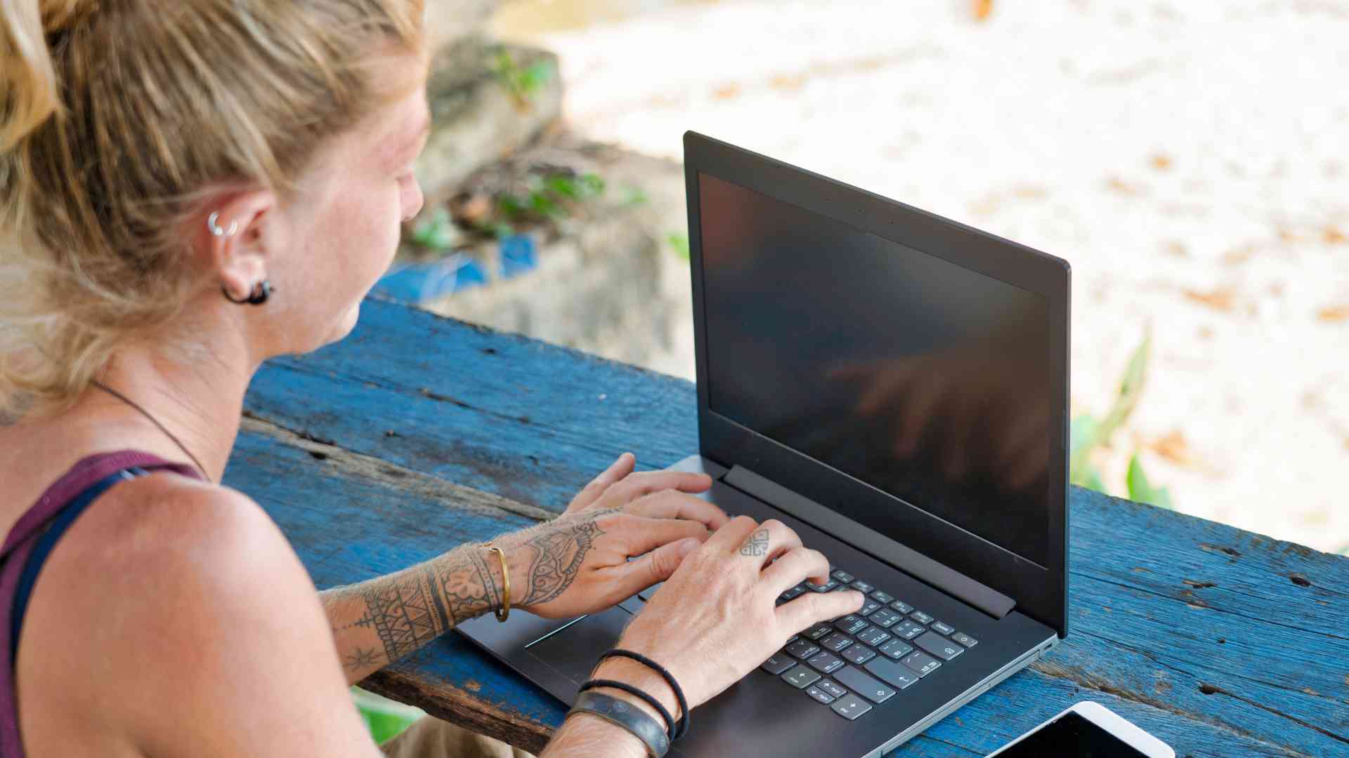 Why the Digital Nomad Lifestyle Is on the Rise? Guide why the digital nomad lifestyle is on the rise