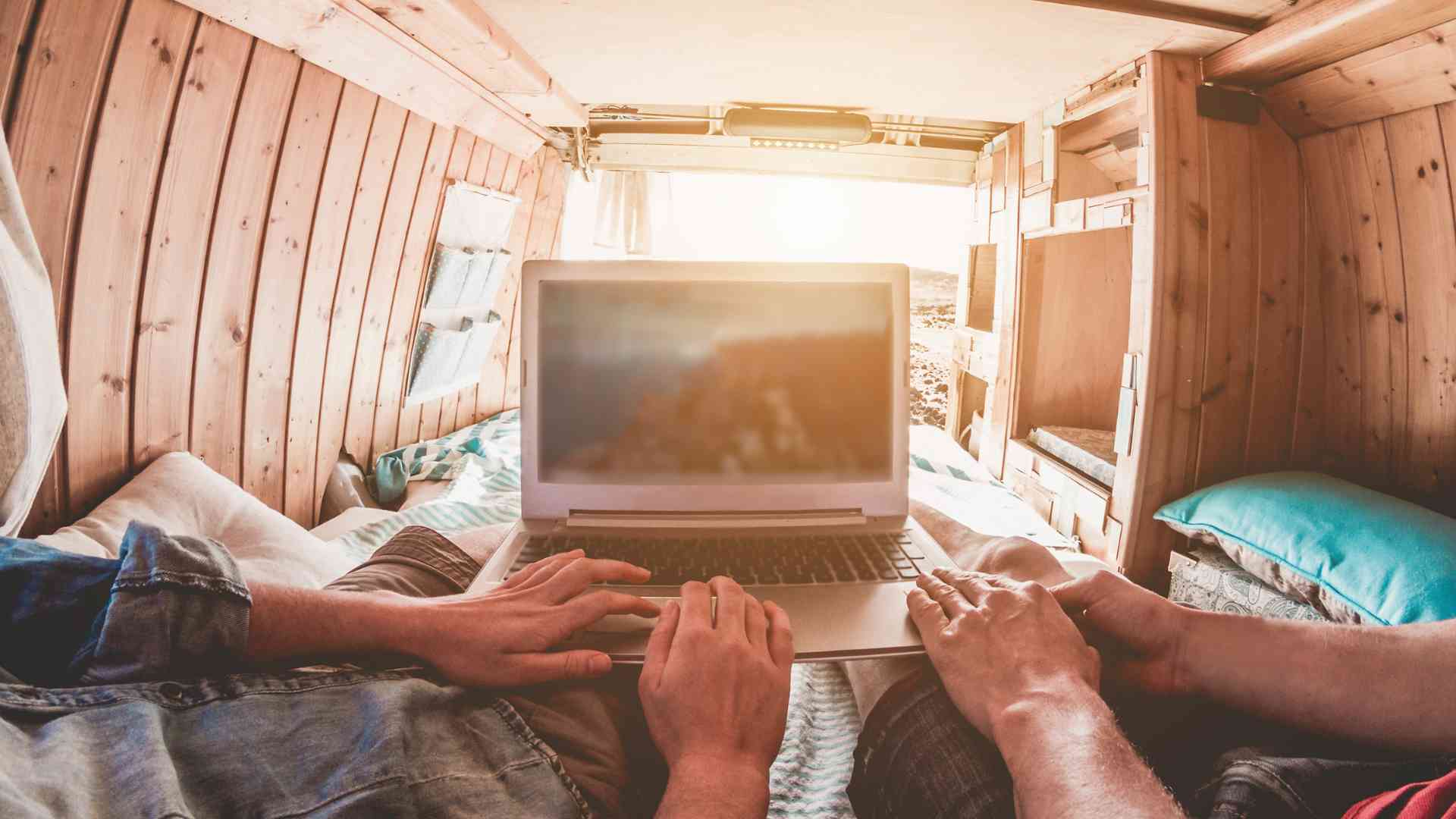 How to Learn New Languages as a Digital Nomad in 9 Steps? Learning New Languages as a Nomad