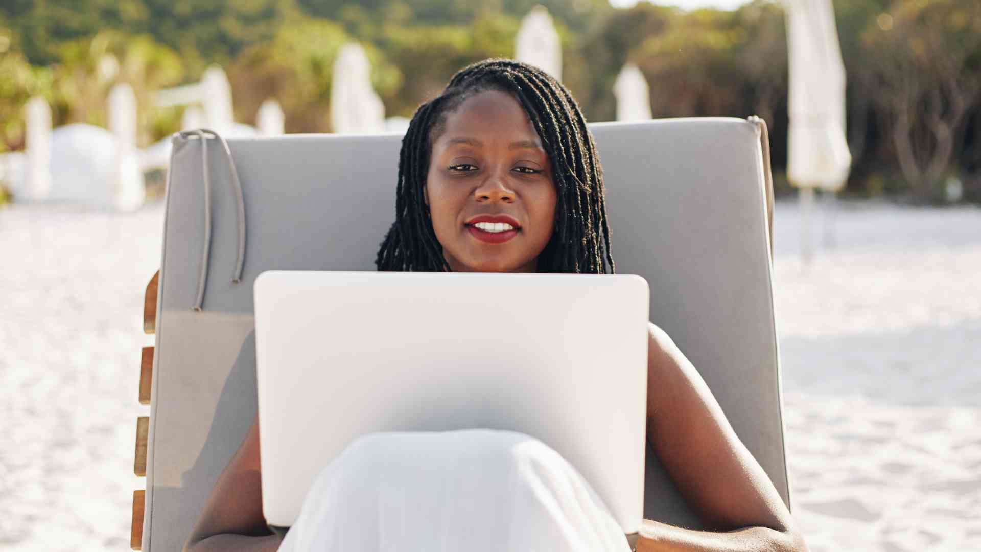 How to Become a Nomadpreneur: Building a Business on the Go Nomadpreneur Crafting Your Business on the Move