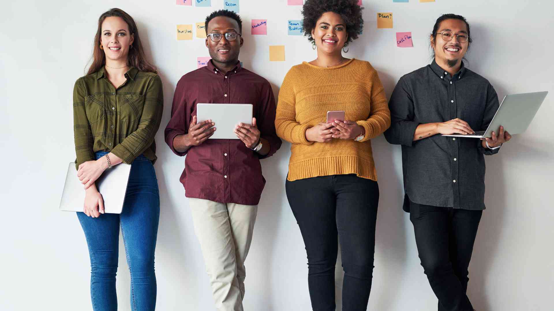 How to Build Strong Local Business Connections as a Nomad? How can I build strong connections with local businesses as a digital nomad