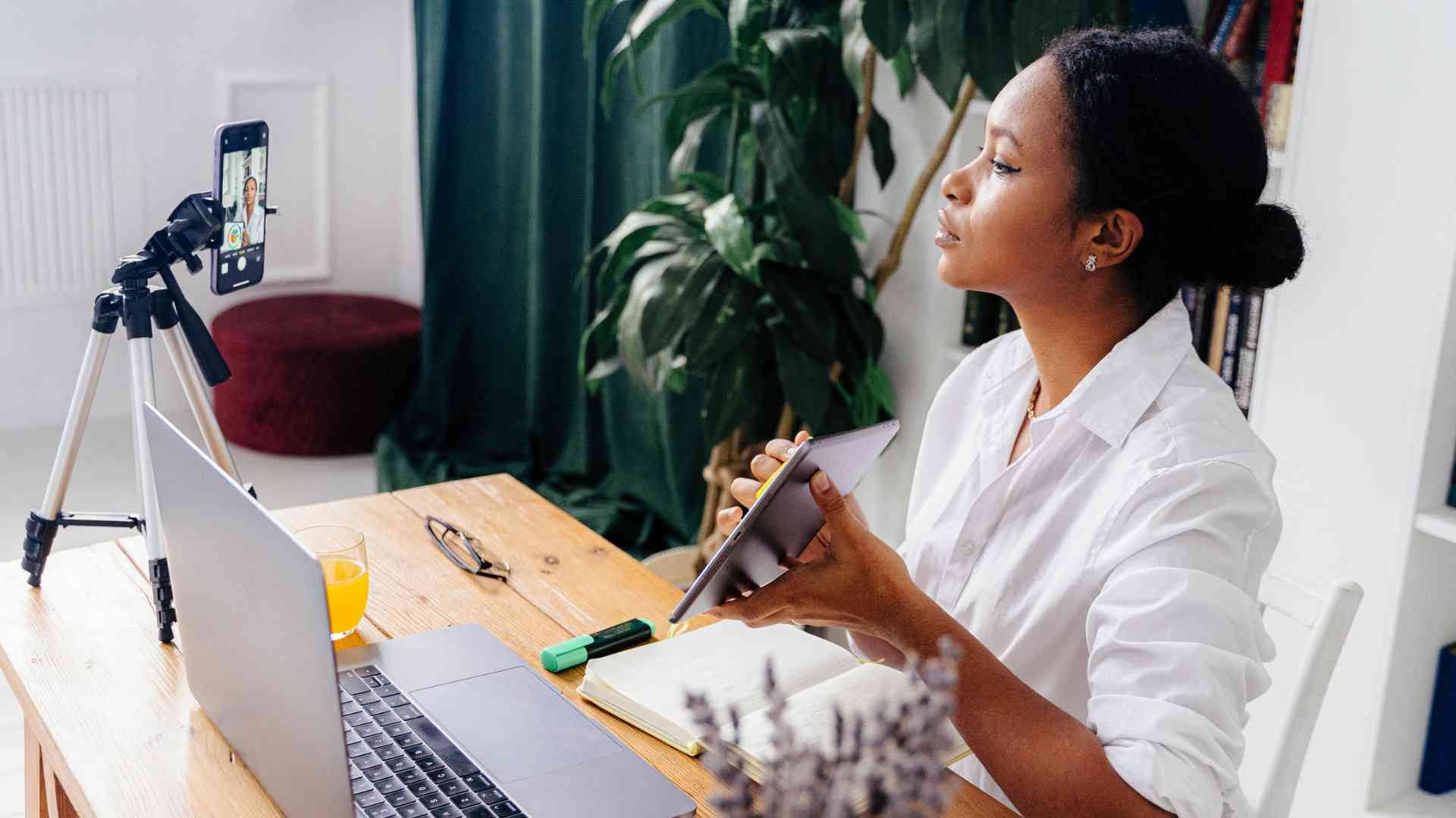 How to Create a Travel Vlog or Documentary to Share Journeys How can I create a travel vlog or documentary to share my journey